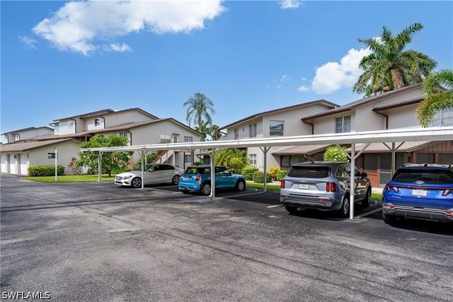 180 Cypress WAY E B212, Naples, FL 34110