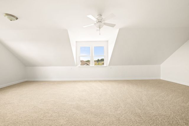 2114 London Ln, Greenbrier, TN 37073