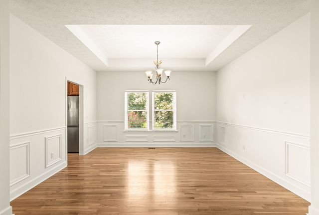 2114 London Ln, Greenbrier, TN 37073