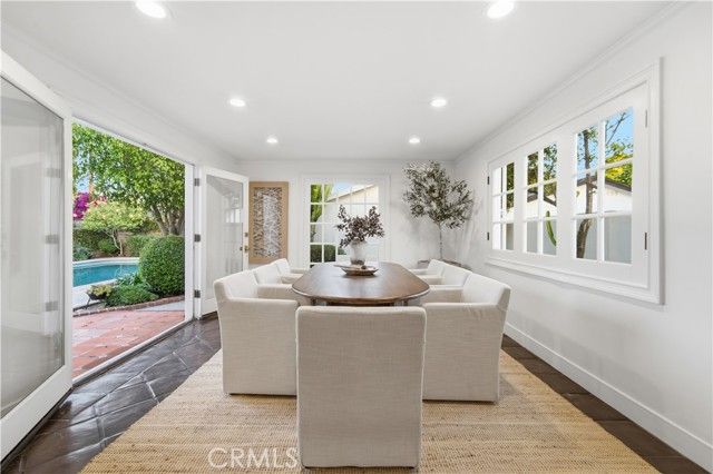 5232 Woodman Avenue, Sherman Oaks, CA 91401