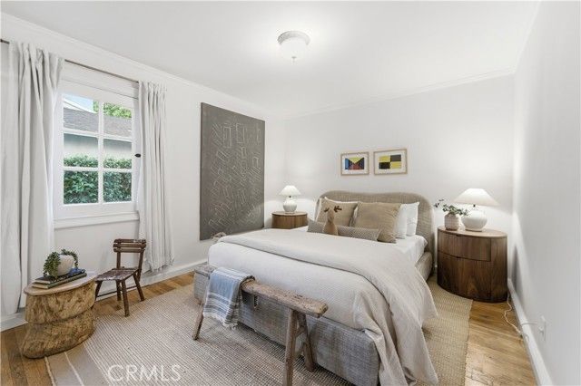 5232 Woodman Avenue, Sherman Oaks, CA 91401