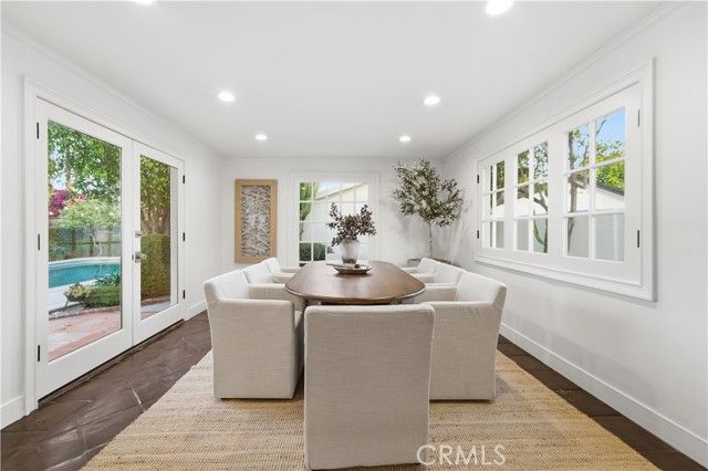 5232 Woodman Avenue, Sherman Oaks, CA 91401