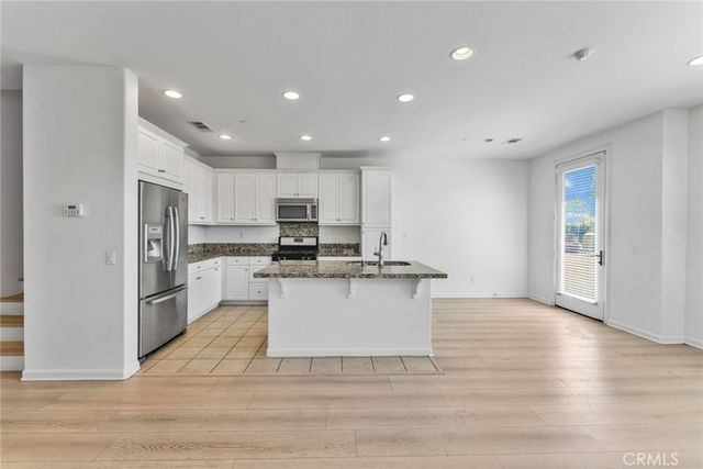 2904 E Via Fiano, Ontario, CA 91764