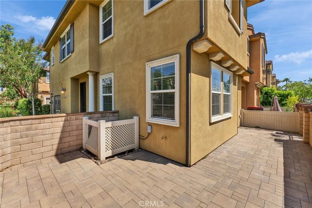 2904 E Via Fiano, Ontario, CA 91764