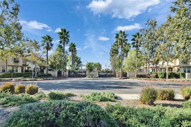 2904 E Via Fiano, Ontario, CA 91764