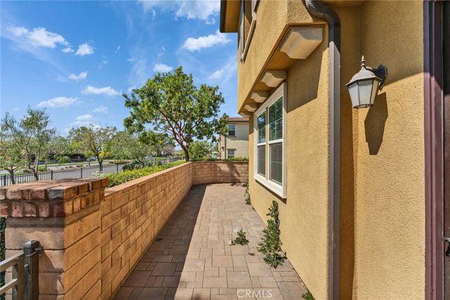 2904 E Via Fiano, Ontario, CA 91764