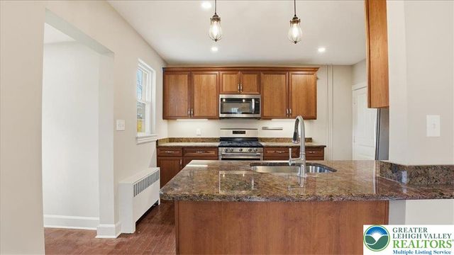 4441 Newburg Road, Lower Nazareth Twp, PA 18064