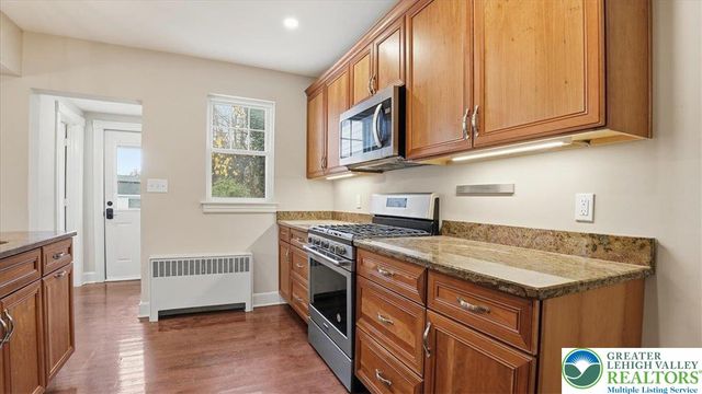 4441 Newburg Road, Lower Nazareth Twp, PA 18064