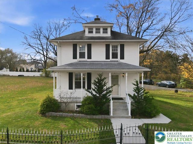 4441 Newburg Road, Lower Nazareth Twp, PA 18064