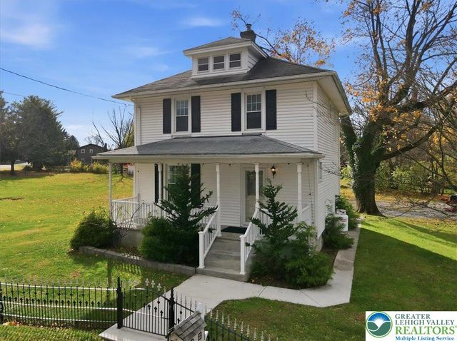 4441 Newburg Road, Lower Nazareth Twp, PA 18064