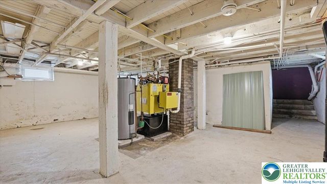 4441 Newburg Road, Lower Nazareth Twp, PA 18064