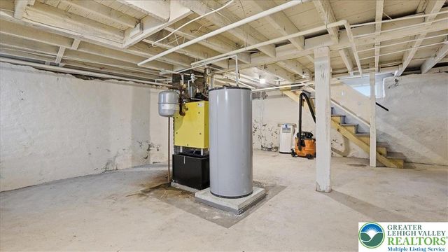 4441 Newburg Road, Lower Nazareth Twp, PA 18064