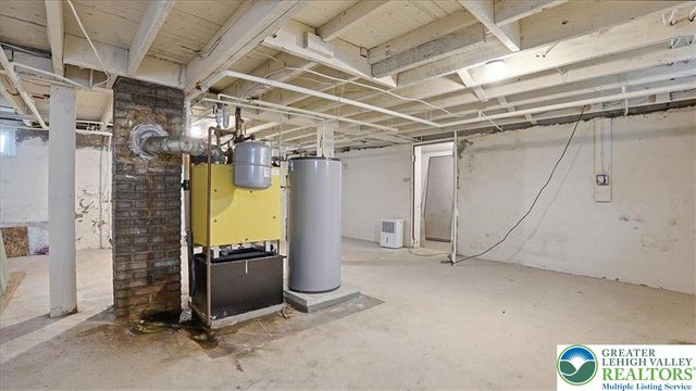 4441 Newburg Road, Lower Nazareth Twp, PA 18064