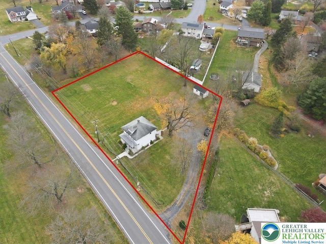 4441 Newburg Road, Lower Nazareth Twp, PA 18064