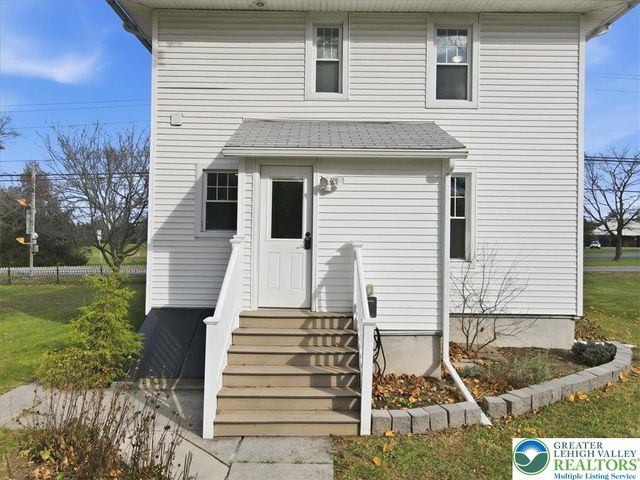 4441 Newburg Road, Lower Nazareth Twp, PA 18064