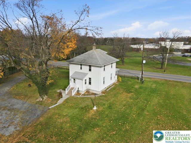 4441 Newburg Road, Lower Nazareth Twp, PA 18064