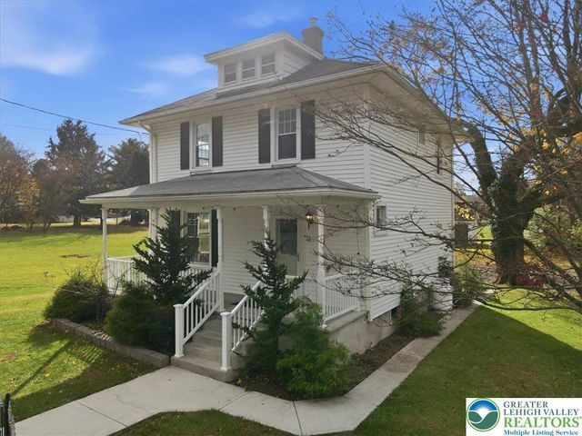 4441 Newburg Road, Lower Nazareth Twp, PA 18064