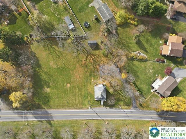 4441 Newburg Road, Lower Nazareth Twp, PA 18064