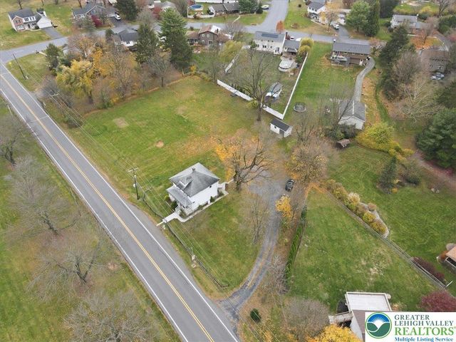 4441 Newburg Road, Lower Nazareth Twp, PA 18064