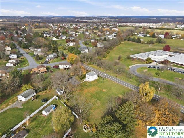 4441 Newburg Road, Lower Nazareth Twp, PA 18064