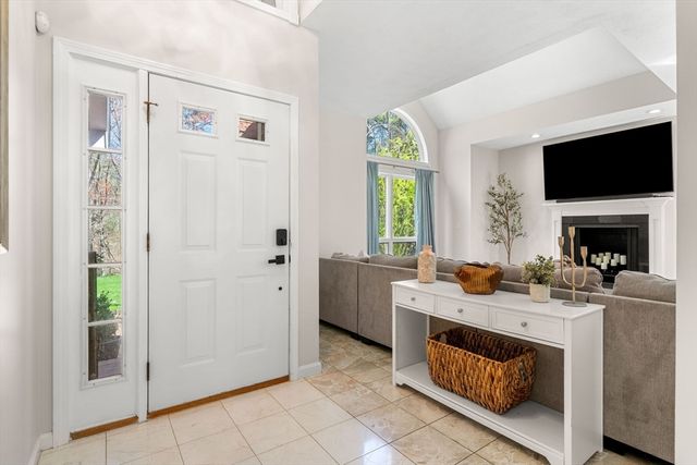 6 Foster Street, Boxford, MA 01921