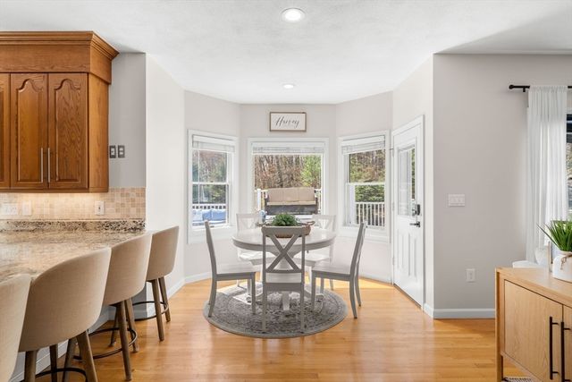 6 Foster Street, Boxford, MA 01921