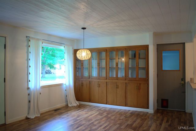 24411 Upper Point Mills Road, Hancock, MI 49930