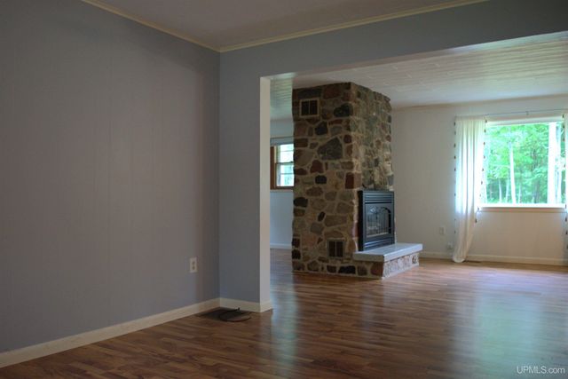 24411 Upper Point Mills Road, Hancock, MI 49930