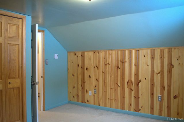 24411 Upper Point Mills Road, Hancock, MI 49930