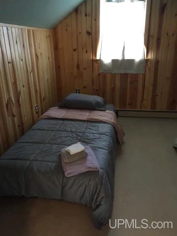 24411 Upper Point Mills Road, Hancock, MI 49930