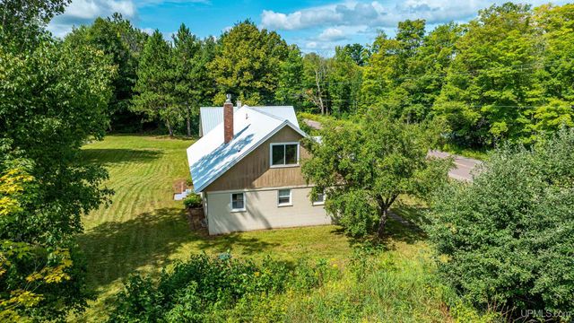 24411 Upper Point Mills Road, Hancock, MI 49930