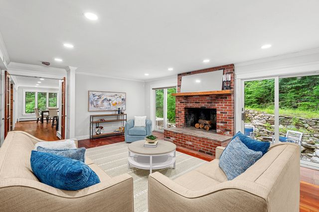 184 Old Bolton Road, Stow, MA 01775