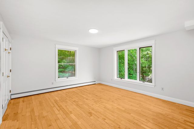 184 Old Bolton Road, Stow, MA 01775