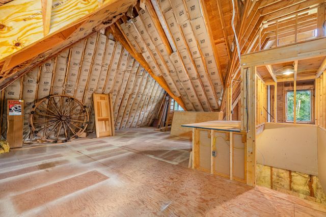 184 Old Bolton Road, Stow, MA 01775