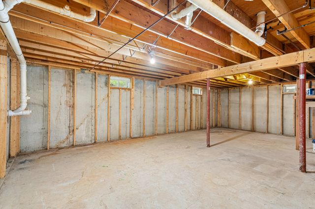 184 Old Bolton Road, Stow, MA 01775