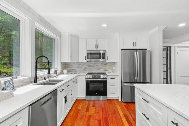 184 Old Bolton Road, Stow, MA 01775