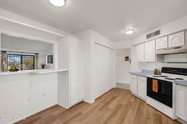 9859 1st Street, Tucson, AZ 85748