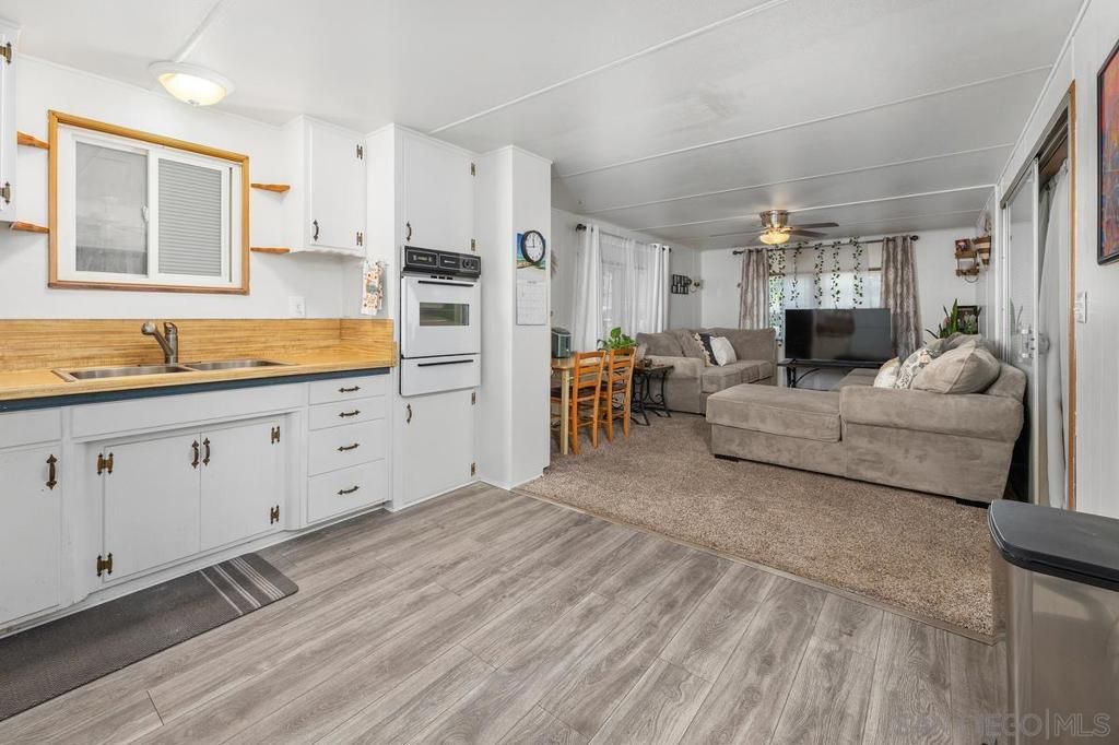 Image 14 of property listing at 1285 E Washington 51, El Cajon, CA 92019