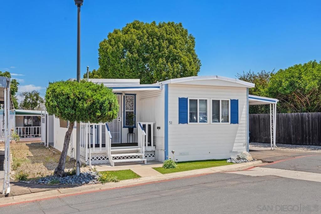 Image 20 of property listing at 1285 E Washington 51, El Cajon, CA 92019