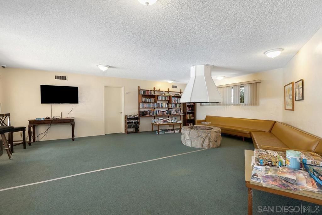 Image 25 of property listing at 1285 E Washington 51, El Cajon, CA 92019