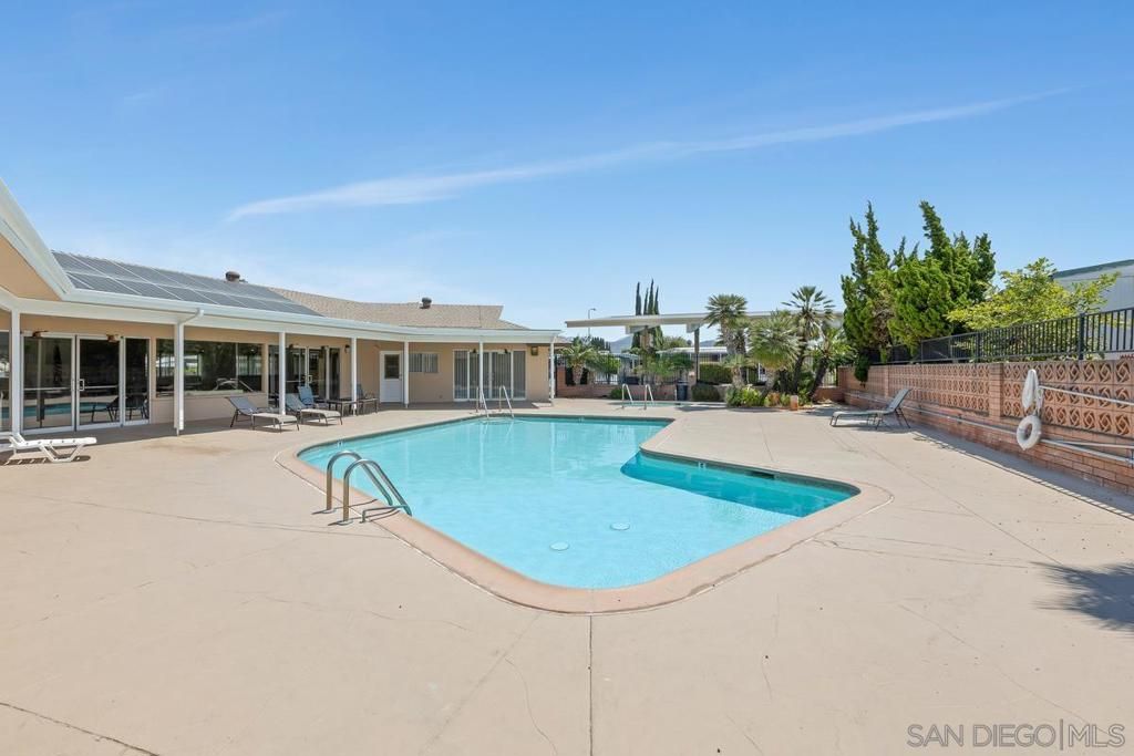 Image 28 of property listing at 1285 E Washington 51, El Cajon, CA 92019