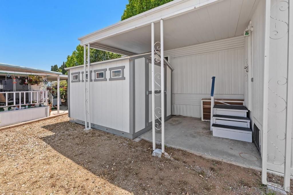 Image 3 of property listing at 1285 E Washington 51, El Cajon, CA 92019