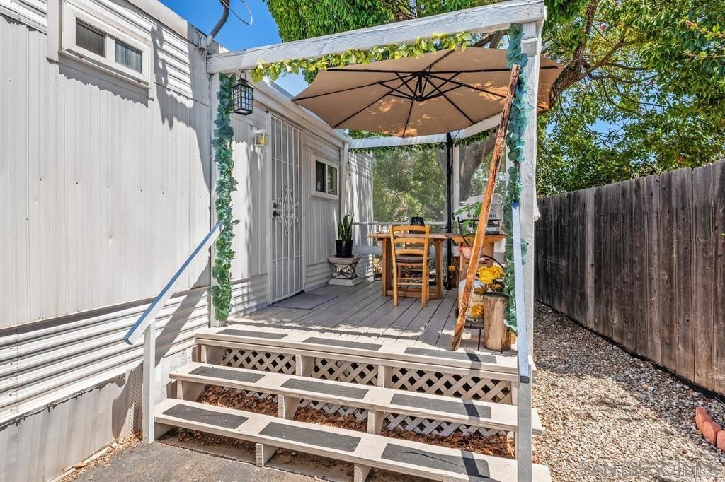 Image 5 of property listing at 1285 E Washington 51, El Cajon, CA 92019