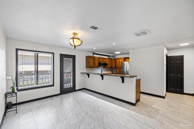 13418 Valerie Dr, Pensacola, FL 32507