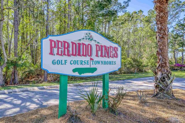 13418 Valerie Dr, Pensacola, FL 32507