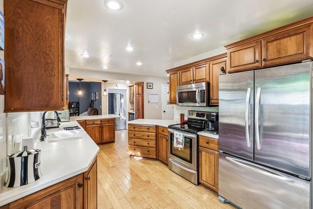 1 W Madison Avenue, Milton, WI 53563