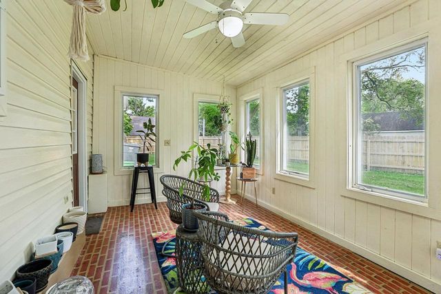 1 W Madison Avenue, Milton, WI 53563