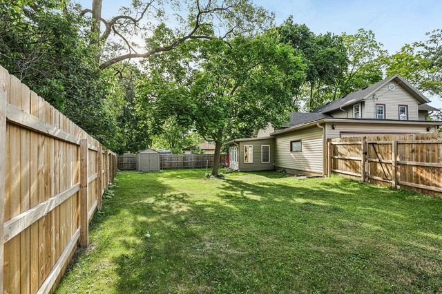 1 W Madison Avenue, Milton, WI 53563