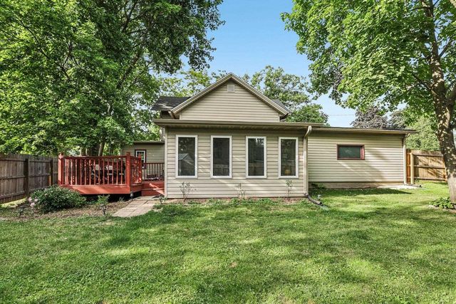 1 W Madison Avenue, Milton, WI 53563