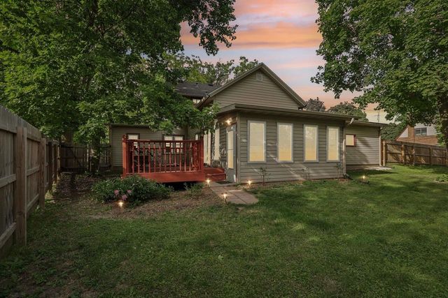 1 W Madison Avenue, Milton, WI 53563